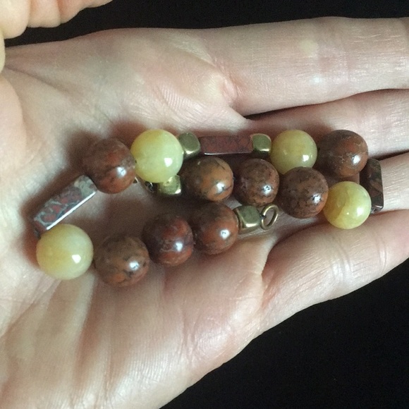 Vintage Beaded Bracelet - Picture 3 of 12